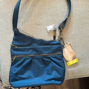 NWT Anti-Theft security bag